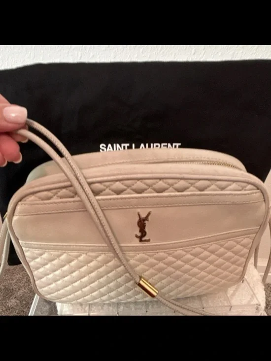Saint Laurent Quilted Crossbody Bag in Cream Leather with YSL Monogram - Picture 4 of 11